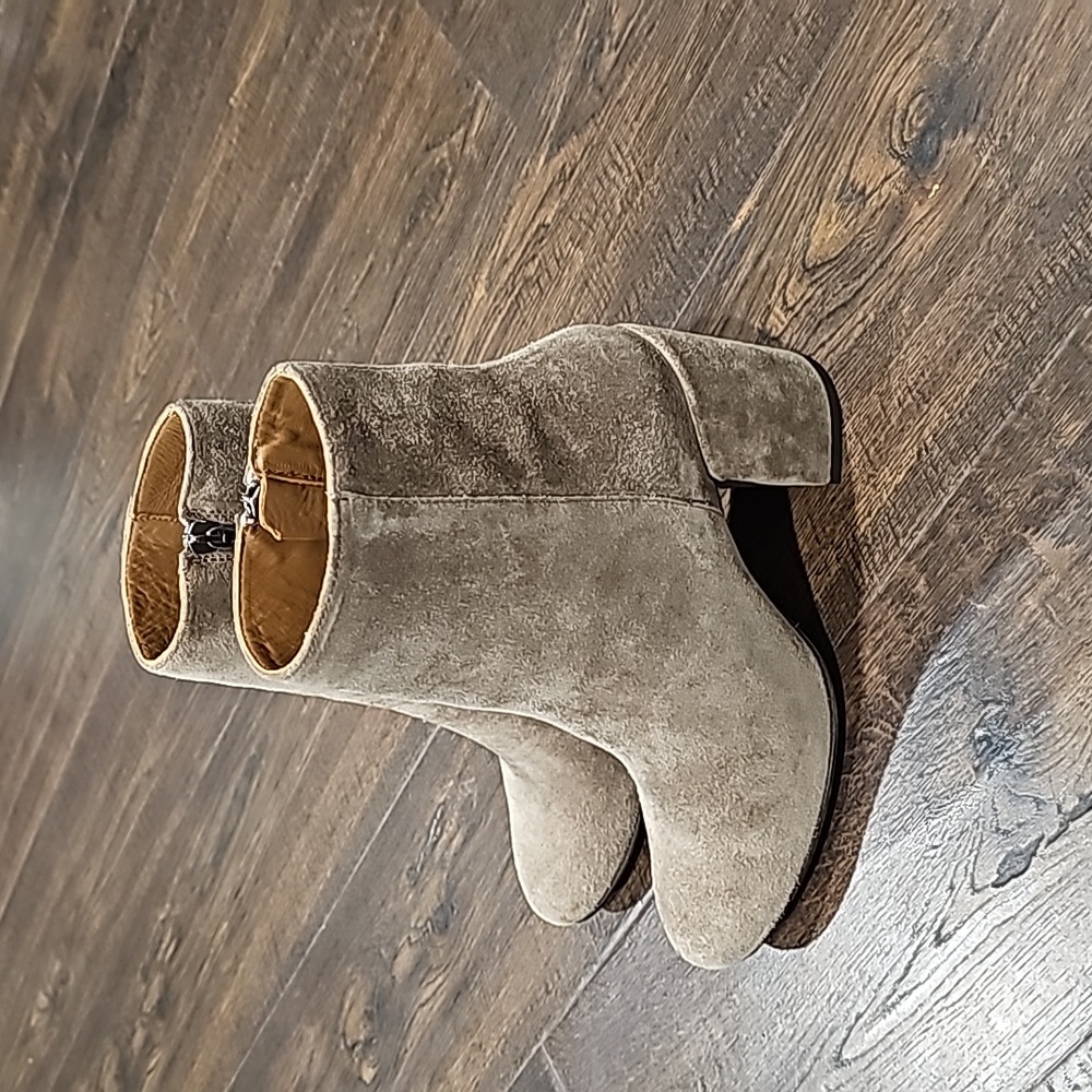 THURSDAY BOOTIES SZ/6.5
